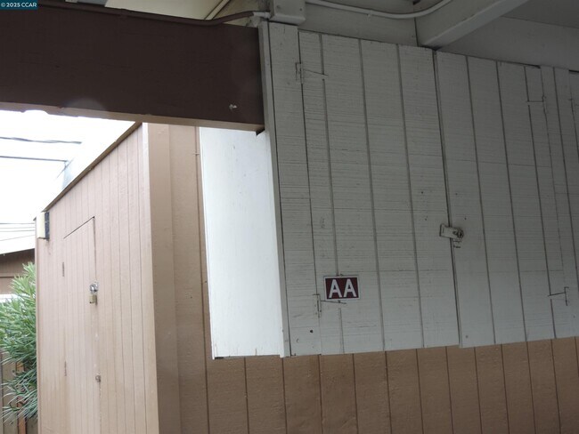 Building Photo - 1919 Ygnacio Valley Rd