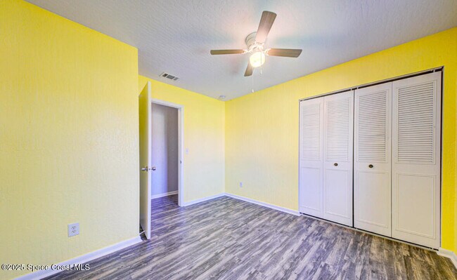 Building Photo - 2190 Forest Knoll Dr NE