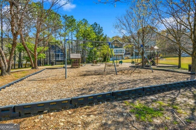 Building Photo - 1660 Gilstrap Ln NW