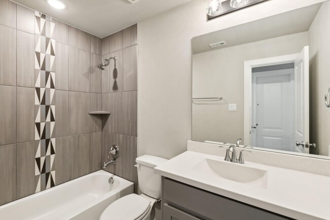 Building Photo - 4131 Sandhills Ln