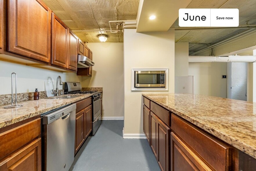 Building Photo - 1811 S Street NorthWest