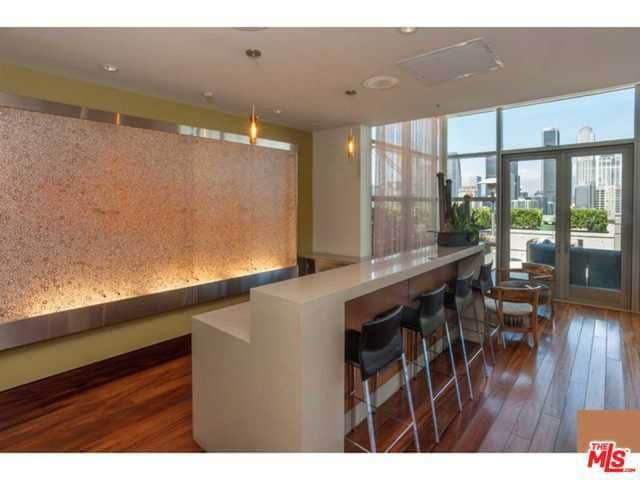 Building Photo - 1155 S Grand Ave