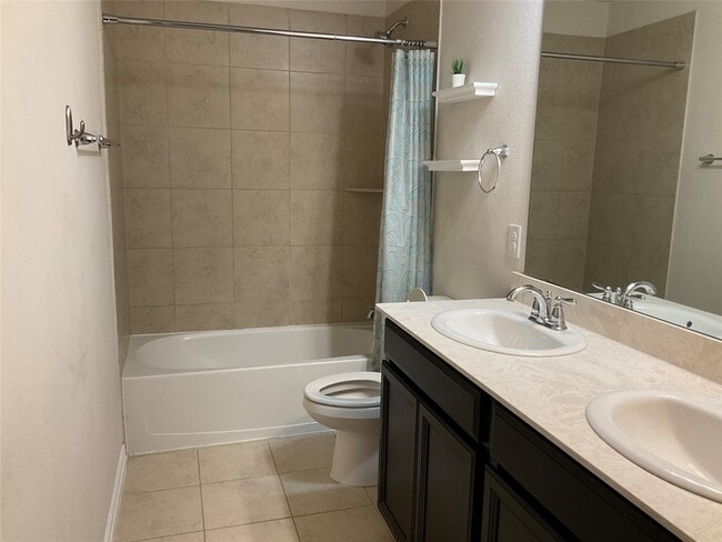 Building Photo - 3040 Seabrook Dr