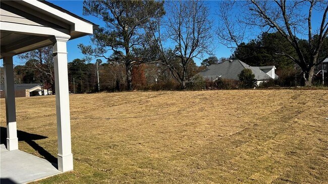 Building Photo - 2720 Westgate Park Dr