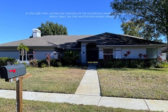 Building Photo - 437 Waterford Cir E