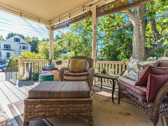 Building Photo - 8 Horne St