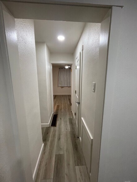 Building Photo - 210 Reno Ave