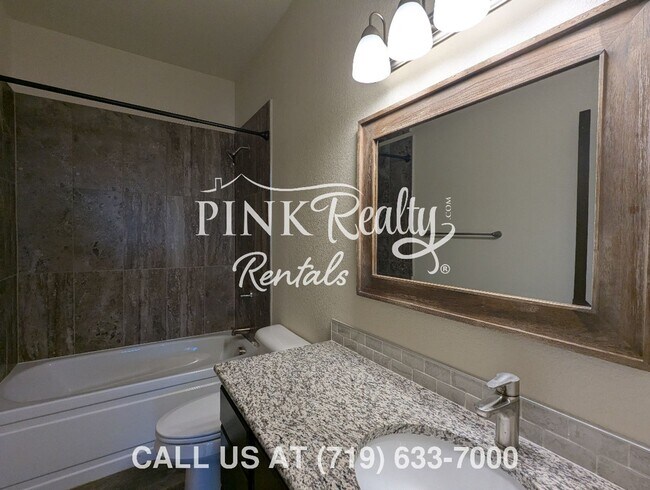 Building Photo - 1672 E Purcell Blvd