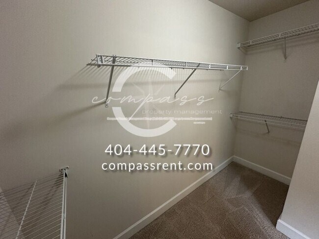 Building Photo - 955 Sterling Ln
