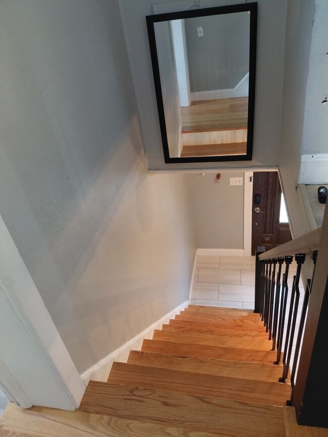 Building Photo - 3015 N 5th St