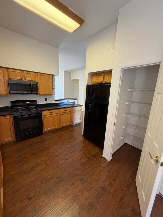 Building Photo - AMERICANA Property Mgmt - Charming 55+ Single-Story in Guard-Gated Los Prados!