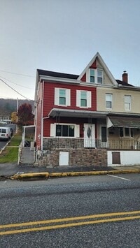 Building Photo - 3 bedroom 1 bathroom