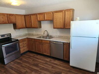 Building Photo - 122 Mckinley Ave