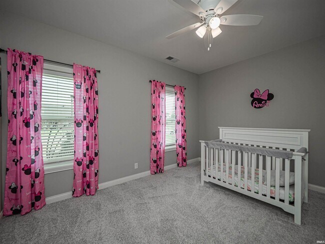 Building Photo - 3593 Sand Dr