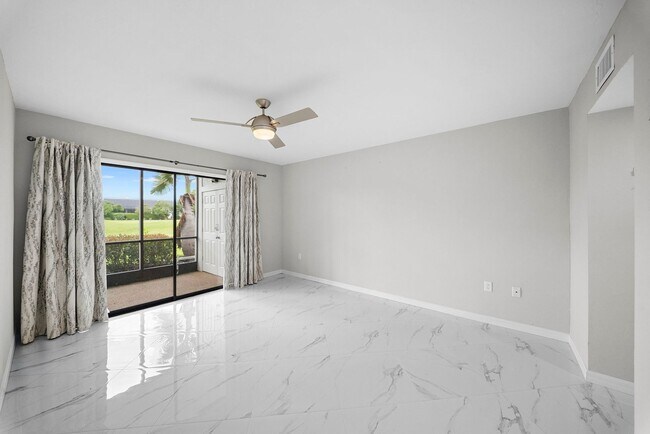 Building Photo - 16472 Timberlakes Dr