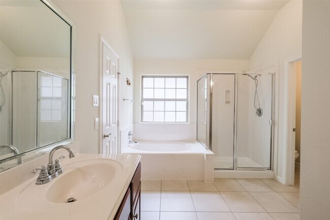 Building Photo - 6811 Gonzales Pt