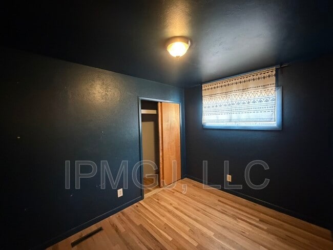 Building Photo - 1535 N 20th St