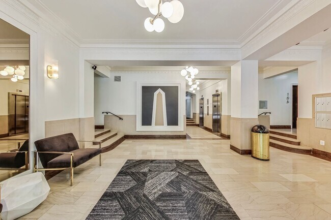 Building Photo - Stylish 1 Bedroom Condo in Foggy Bottom!