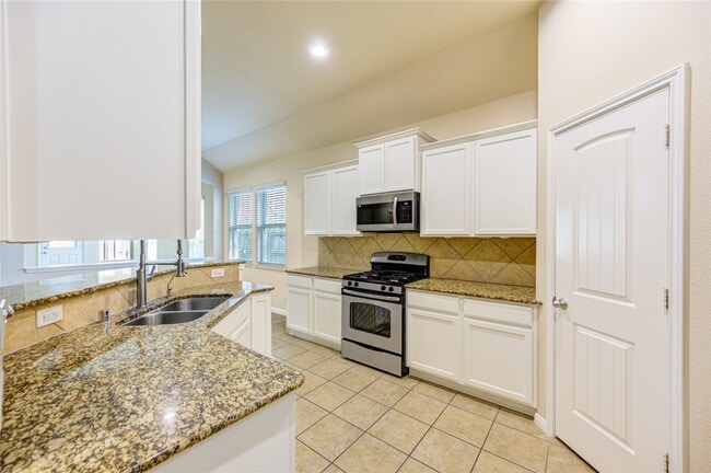 Building Photo - 19306 Boulder Bay Ln