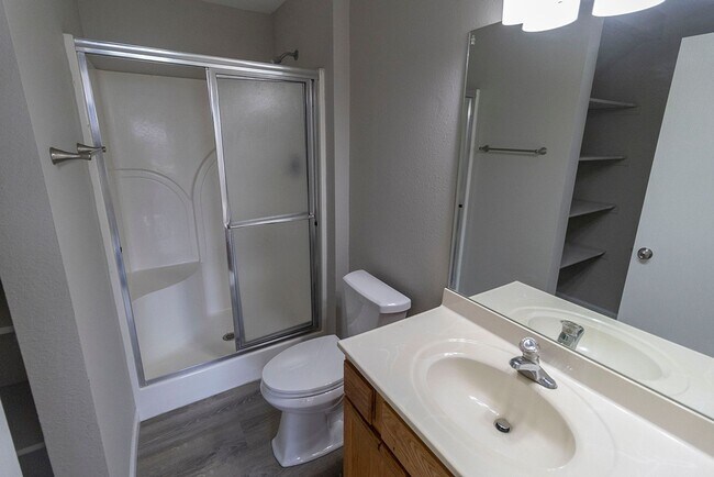 Building Photo - 5305-5307 Currituck Ln