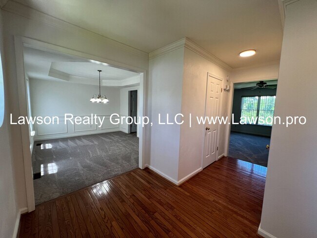 Building Photo - Beautiful Four Bedroom Home in "The Groves...