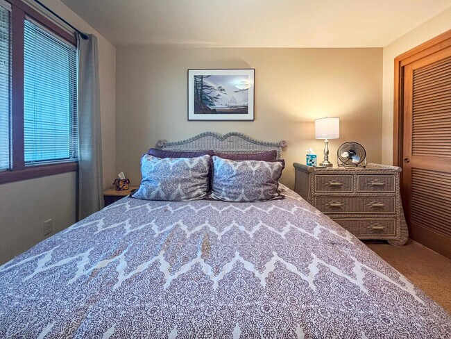 Building Photo - 951-953 3 Crabs Rd