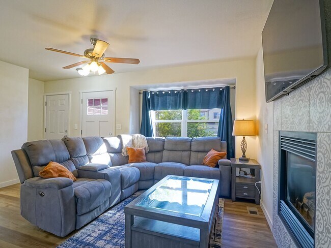 Building Photo - Adorable 4bdrm 2 bath Rancher