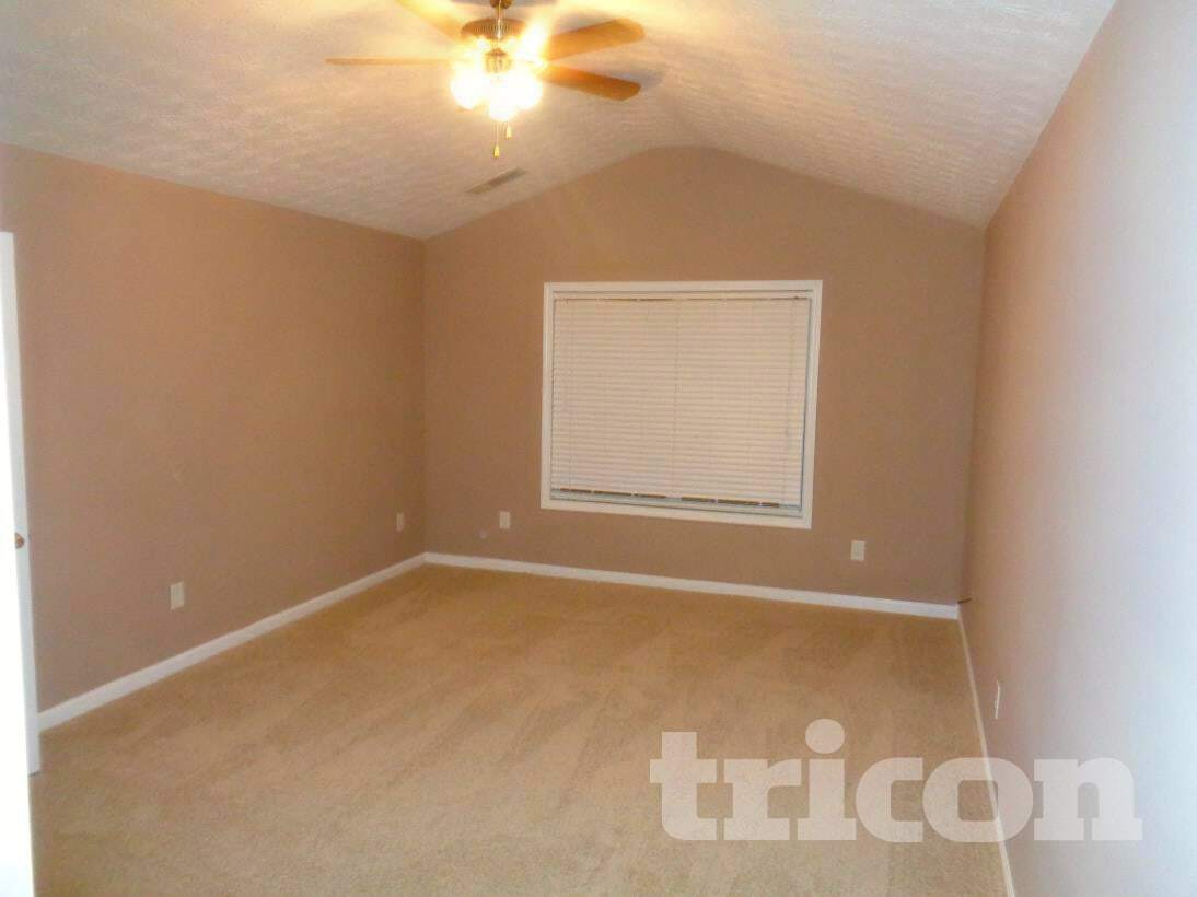 Building Photo - 613 Shadow Lake Dr