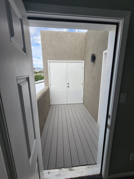 Building Photo - 315 Cornell Dr SE