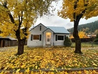 Building Photo - Cute, Centrally located House