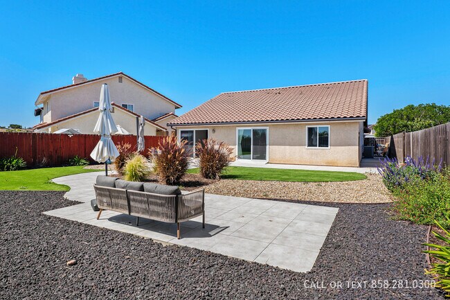 Building Photo - 7596 Tupelo Cove