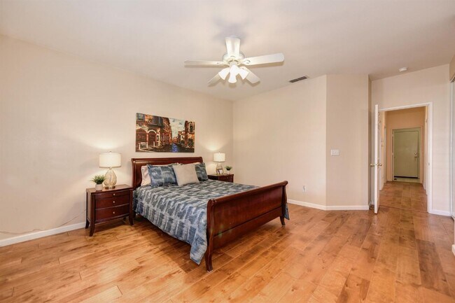 Building Photo - Home for Rent in Gold River, CA