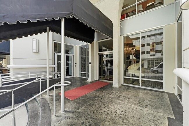 Building Photo - 100 S Eola Dr