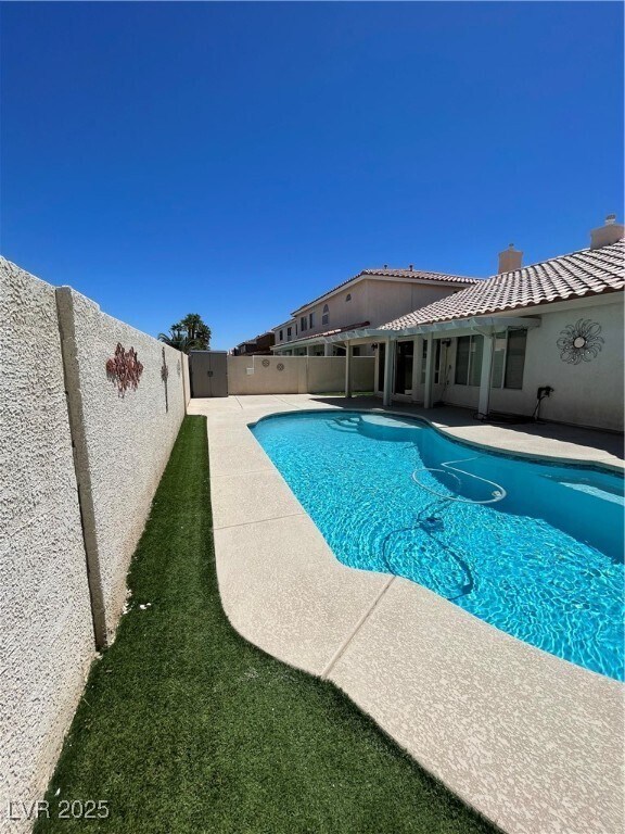 Building Photo - 472 Staghorn Pass Ave