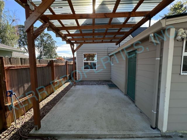 Building Photo - Charming 3-Bedroom Retreat in Estacada – Spacious 1,370 Sq Ft Haven!