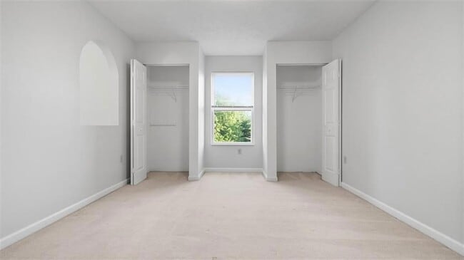 Building Photo - 602 Cassandra Dr