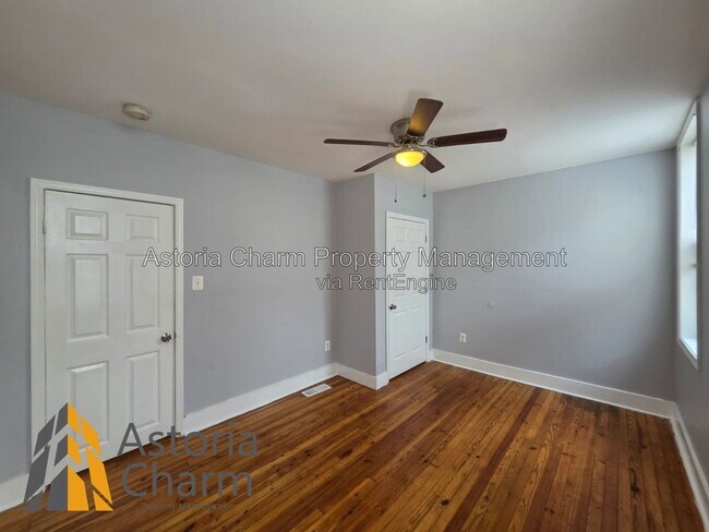 Building Photo - 607 E 41st St