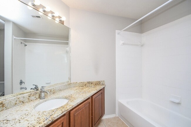 Building Photo - 30406 Mesa Valley Dr