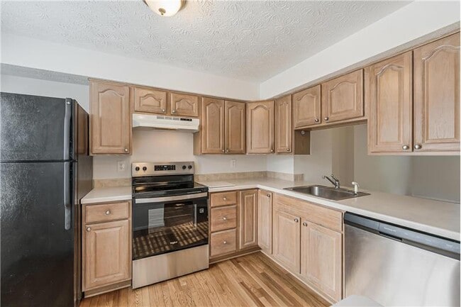 Building Photo - 1682 Harvest Green Ct