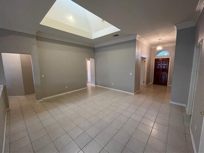 Building Photo - 6605 Needham Ln
