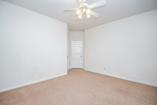 Building Photo - 4703 Camden Brook Ln