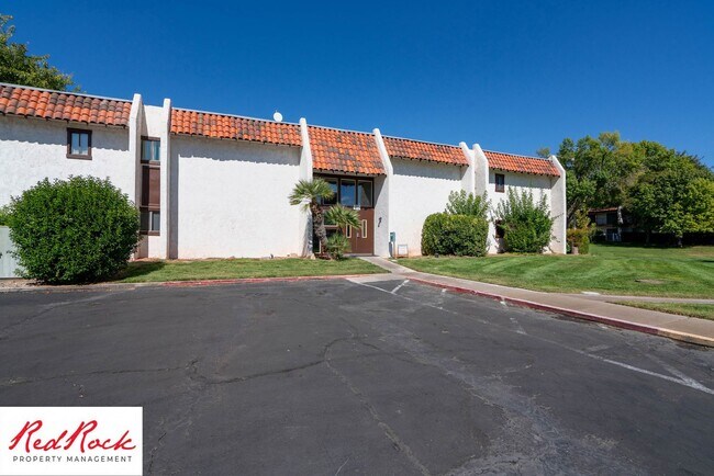 Building Photo - 2 Bedroom Condo in a Prime Location!