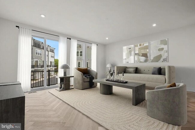 Building Photo - 13916 Aviation Pl