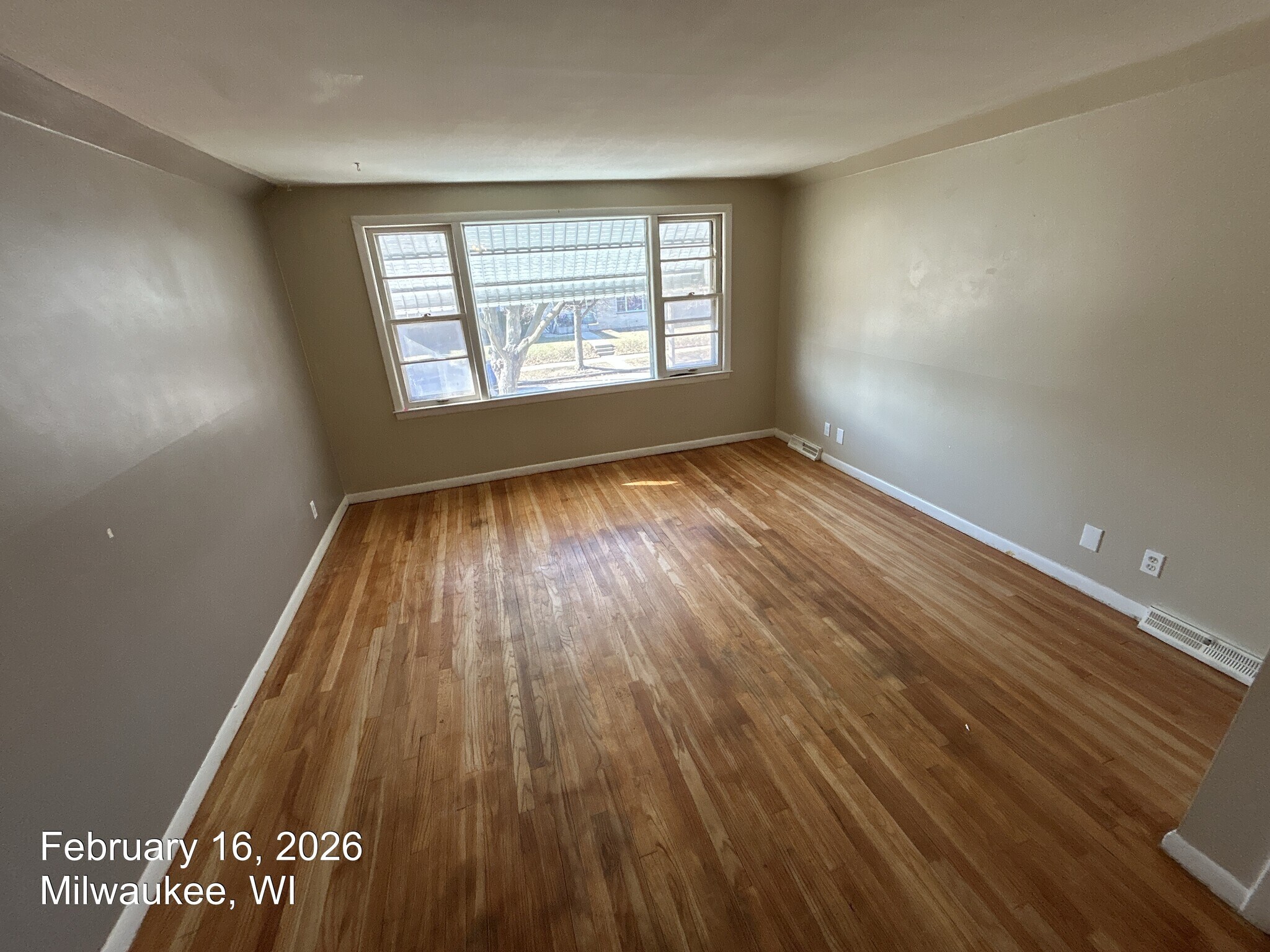 Building Photo - 5710 N 97th St