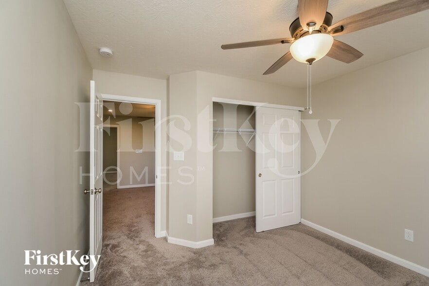 Building Photo - 5510 Wood Spg Ln