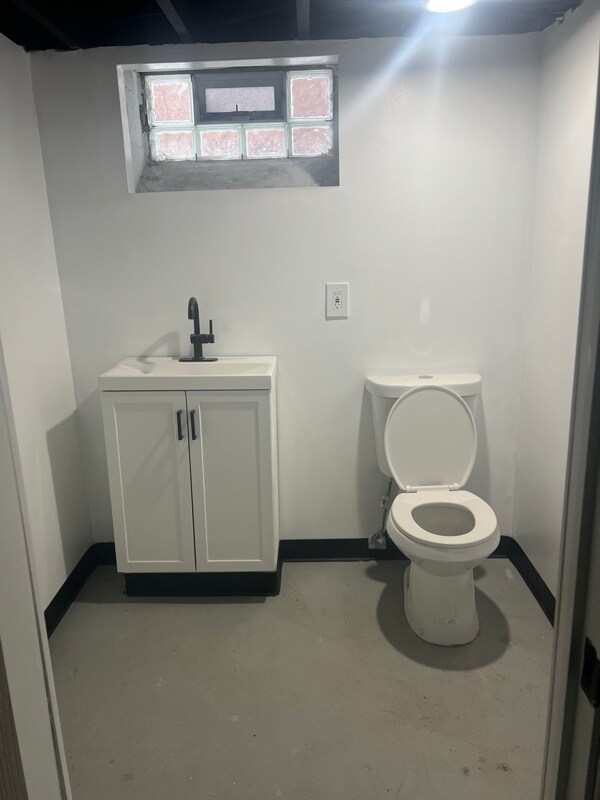 Building Photo - 8075 Freda St