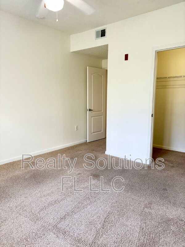 Building Photo - 12216 Wild Iris Way