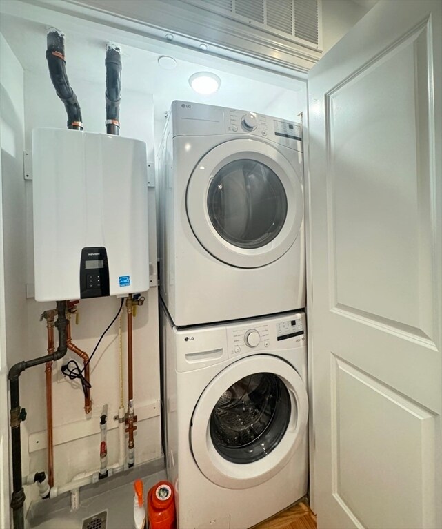 Building Photo - 353 Dorchester St