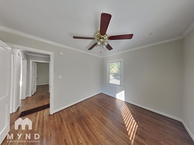 Building Photo - 3021 Watts Dr