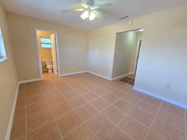 Building Photo - 3125 Irving St